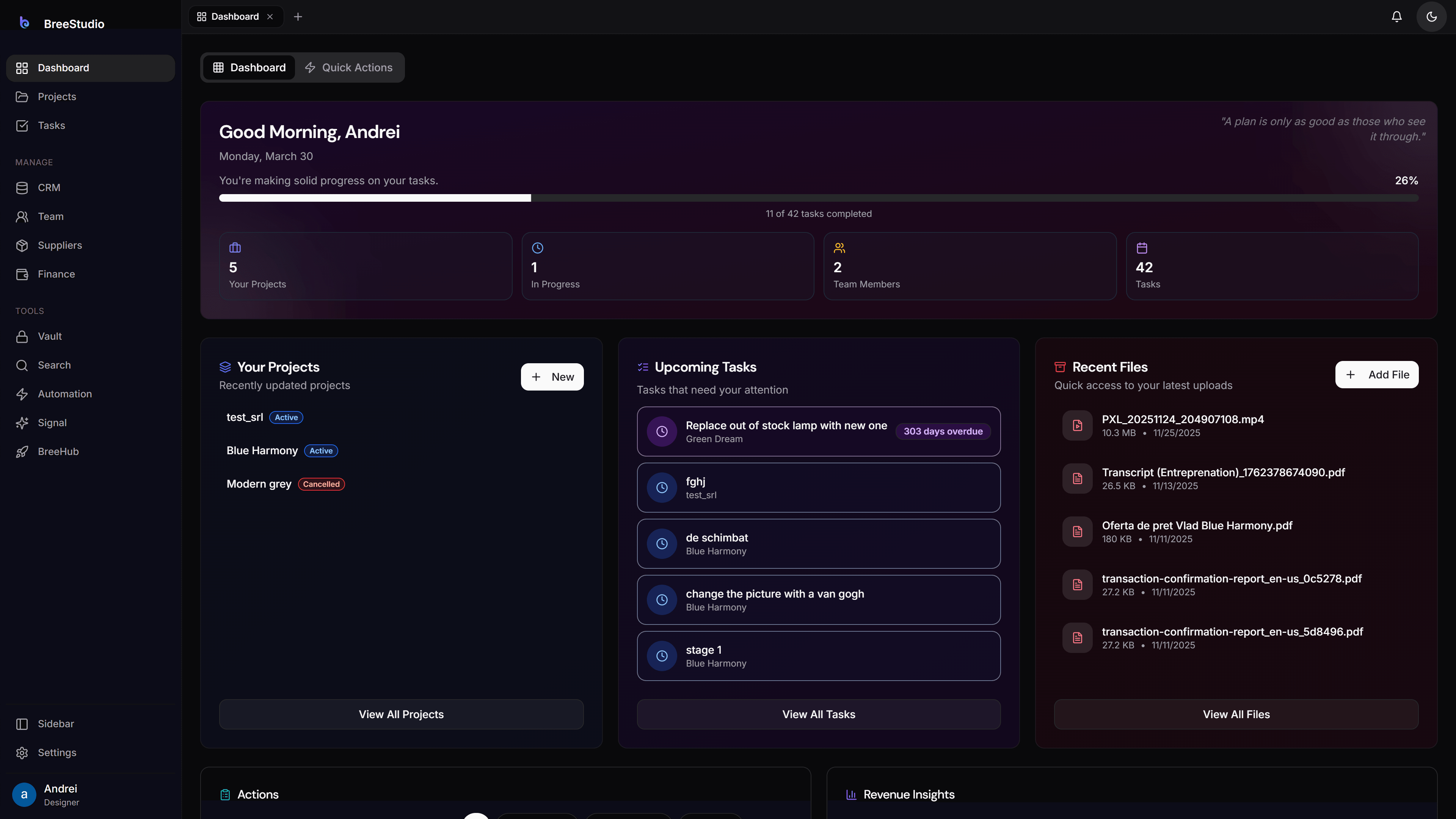 BreeStudio collaboration overview — dark mode